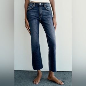 Cropped flare mid rise jeans from Zara